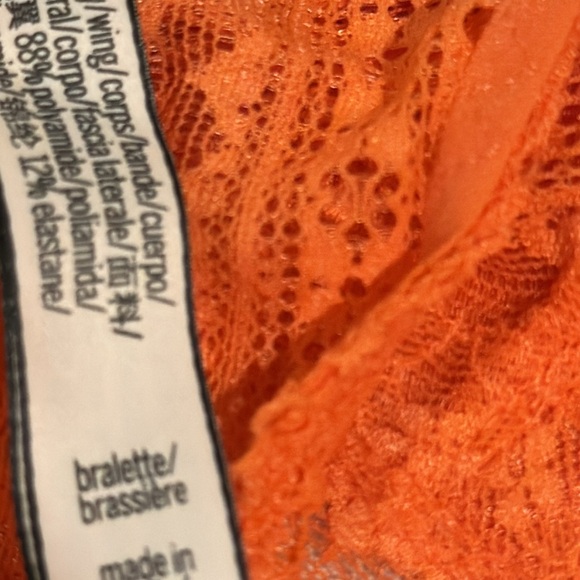 Victoria Secret Lot of 2 Bralette Size S - Picture 7 of 7